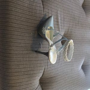 Just the Right Shoe.  Snow Queen